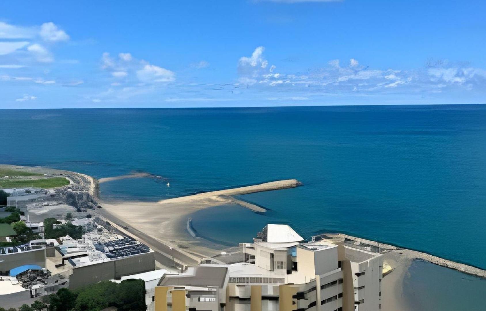 Brand New Pool & Views Apartment