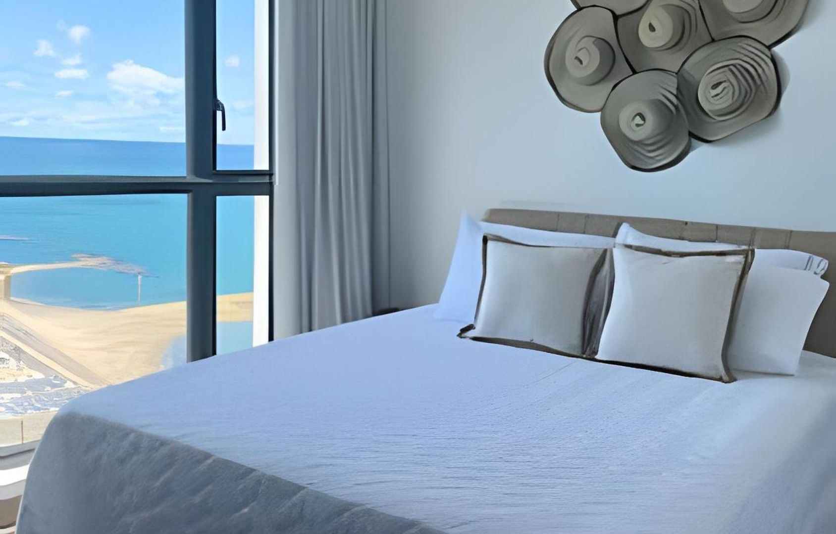 Apartment Brand New Pool & Views *